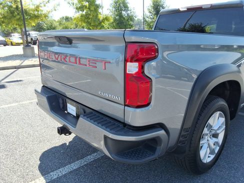 Certified 2020 Chevrolet Silverado 1500 Custom w/ Custom Value Package RWD image 15