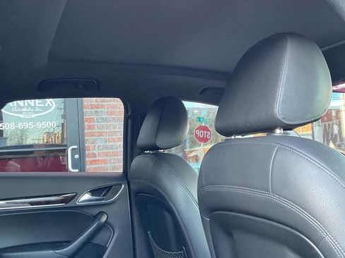 Used 2016 Audi Q3 2.0T Prestige w/ Prestige Package image 10