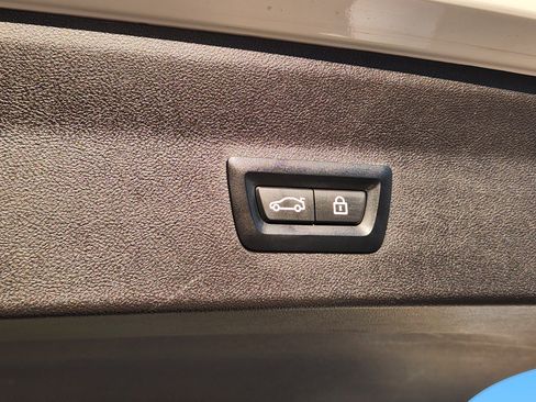 Used 2020 BMW X4 xDrive30i w/ Convenience Package image 43