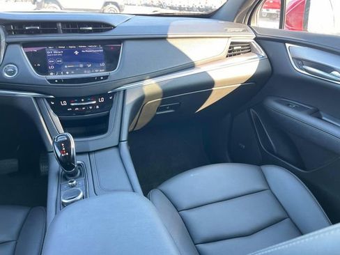Used 2023 Cadillac XT5 Luxury image 19