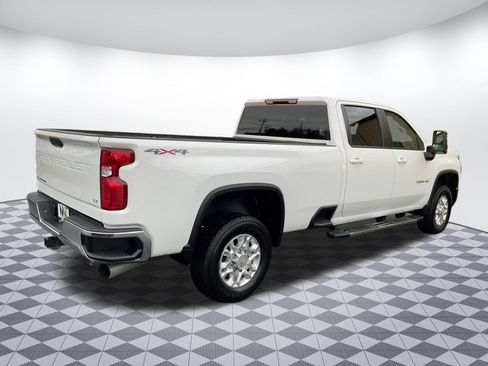 Used 2025 Chevrolet Silverado 3500 LT w/ Convenience Package image 3