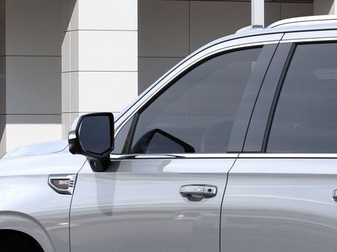 New 2026 GMC Yukon Denali image 13