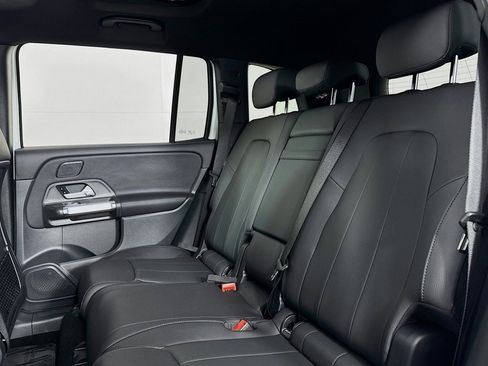 New 2026 Mercedes-Benz GLB 250 image 7