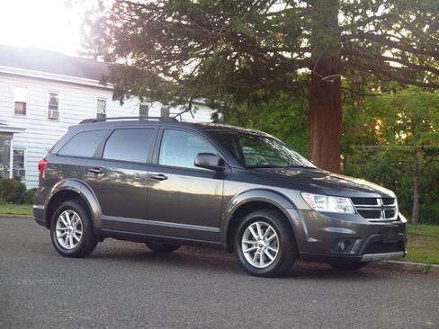 Used 2015 Dodge Journey SXT w/ Flexible Seating Group AWD/4WD image 6