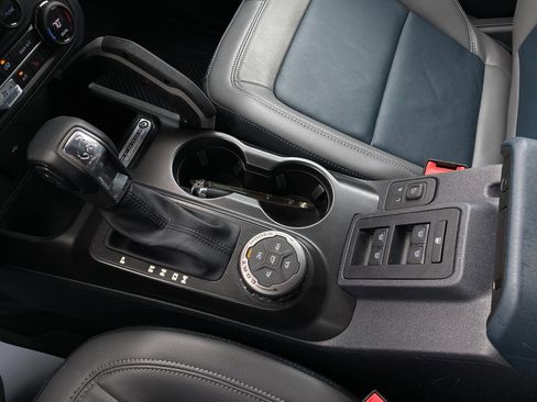 Used 2023 Ford Bronco Outer Banks image 20