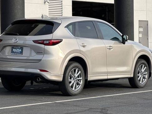 New 2025 MAZDA CX-5 AWD 2.5 S w/ Select Package image 4