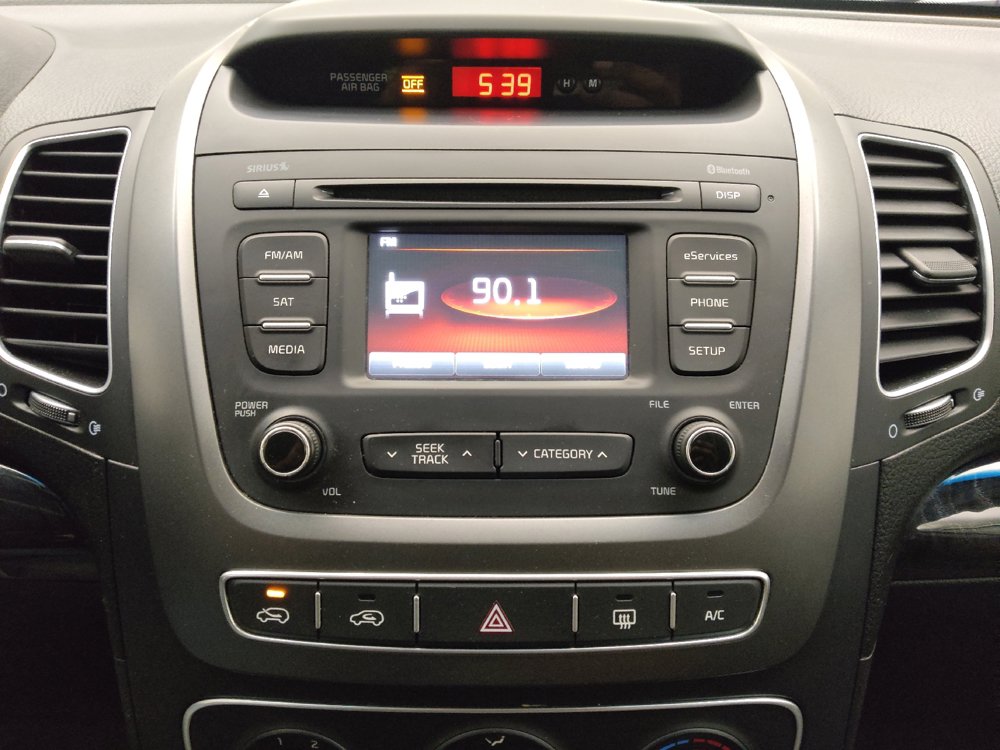 Used 2015 Kia Sorento LX FWD image 25