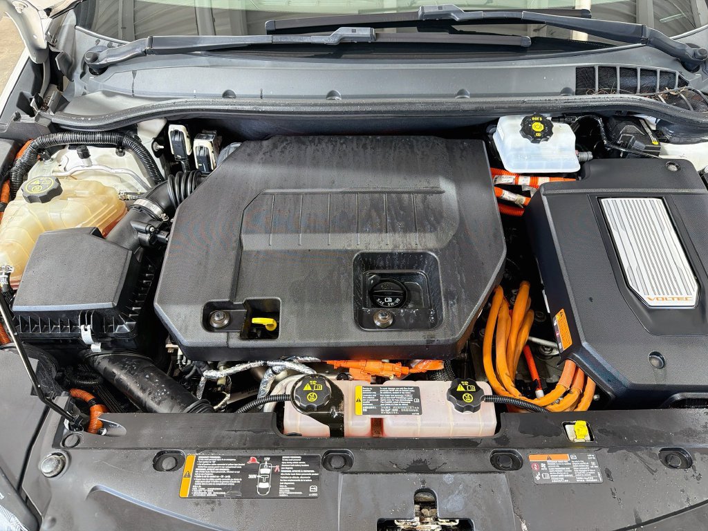 Used 2013 Chevrolet Volt Premium w/ Premium Trim Package FWD image 30