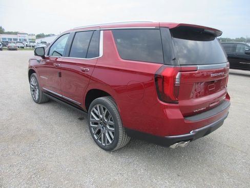 New 2026 GMC Yukon Denali Ultimate AWD/4WD image 6