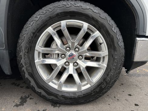 Used 2022 GMC Sierra 1500 SLT w/ SLT Premium Package image 13