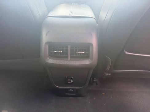 Used 2018 GMC Terrain SLT w/ Preferred Package FWD image 21
