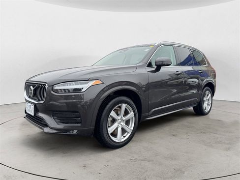 Certified 2023 Volvo XC90 B6 Core w/ Climate Package image 2