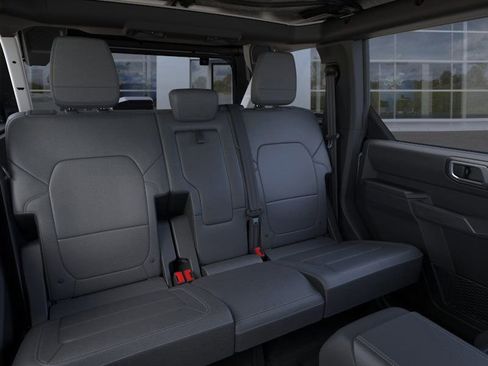 New 2025 Ford Bronco Outer Banks image 13