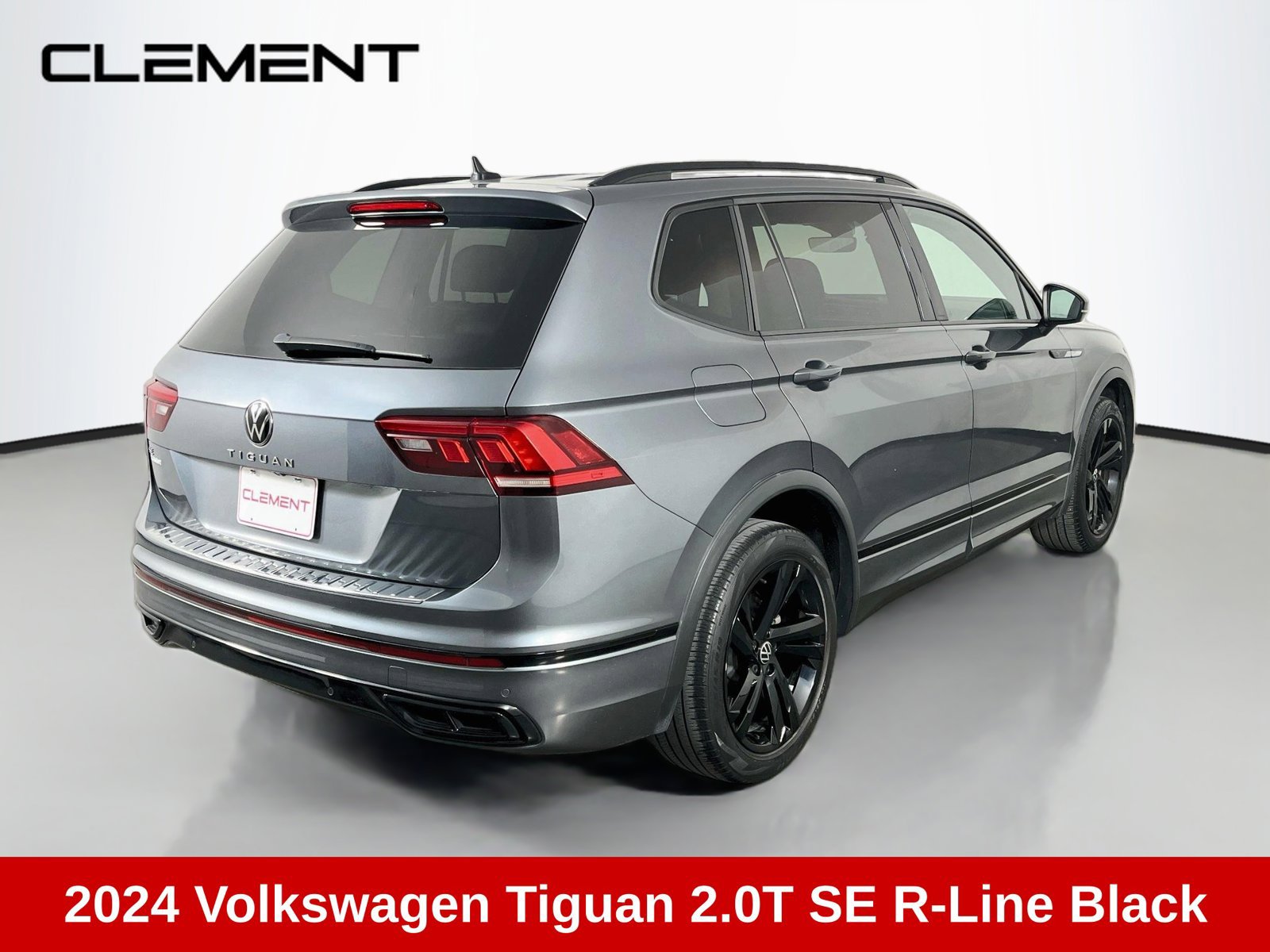 Used 2024 Volkswagen Tiguan SE R-Line FWD image 5