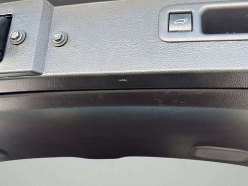 Used 2023 Toyota Highlander XSE image 19