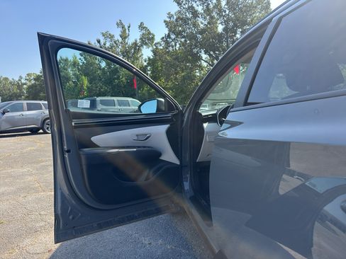 Used 2024 Hyundai Tucson SEL FWD image 17