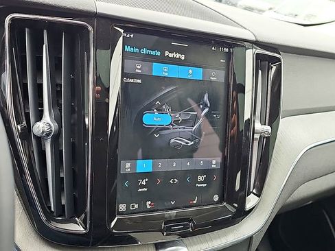Used 2025 Volvo XC60 B5 Plus w/ Protection Package Premier image 17