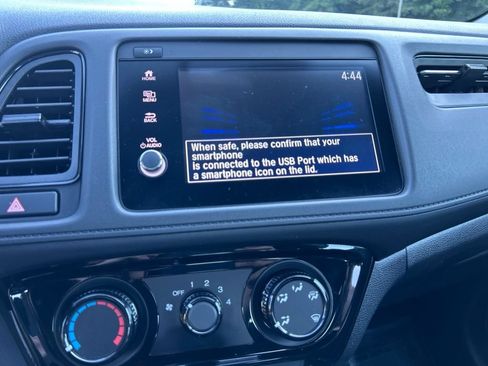 Used 2019 Honda HR-V Sport image 16