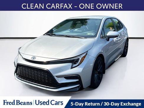 Used 2023 Toyota Corolla SE FWD image 3