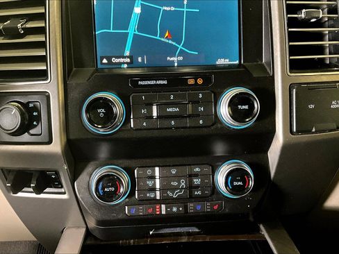 Used 2019 Ford F350 Limited image 16