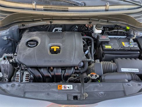 Used 2024 Kia Soul LX w/ Option Group 015 image 30