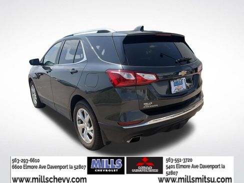 Used 2020 Chevrolet Equinox LT FWD image 3