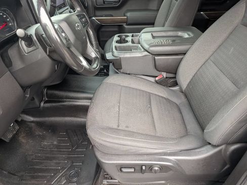 Used 2020 Chevrolet Silverado 1500 RST AWD/4WD image 9