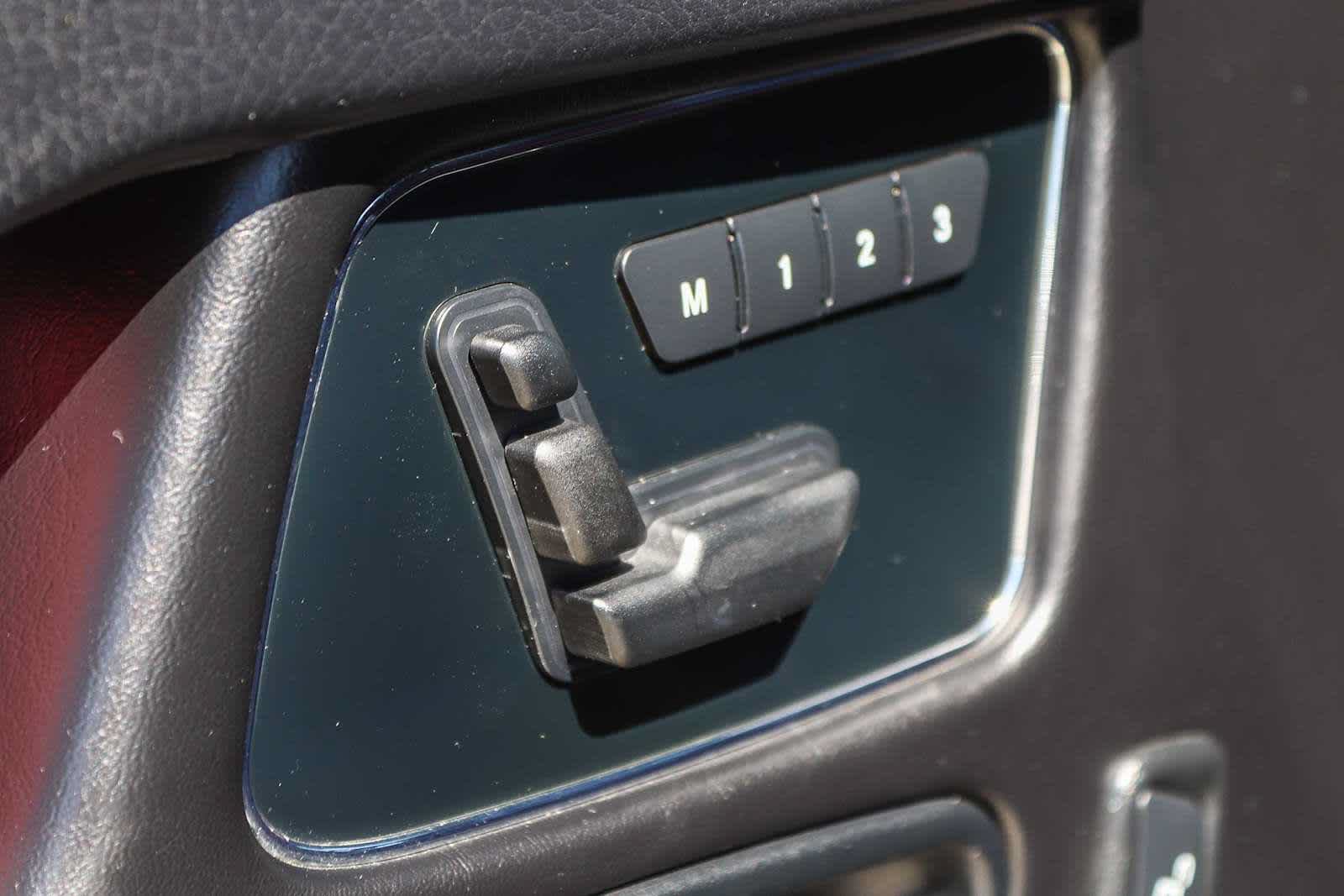 Used 2018 Mercedes-Benz G 550 image 19