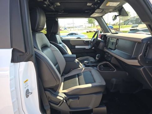 Used 2024 Ford Bronco Big Bend AWD/4WD image 16