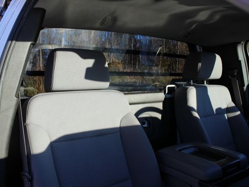 Used 2015 Chevrolet Silverado 3500 W/T w/ Snow Plow Prep Package image 28