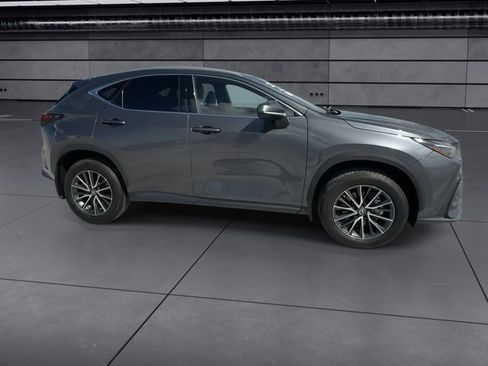 Used 2023 Lexus NX 350 AWD image 9