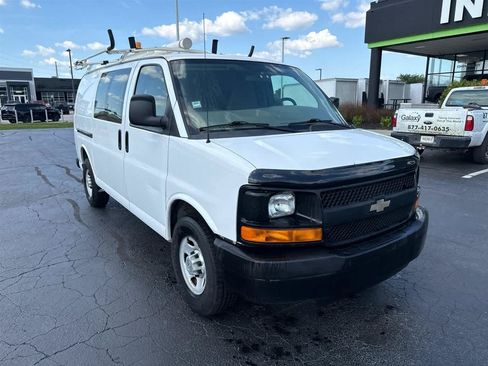 Used 2012 Chevrolet Express 2500 RWD image 2