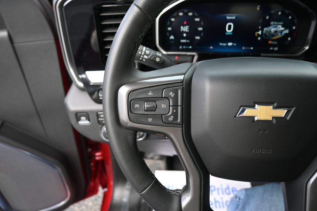 Used 2026 Chevrolet Silverado 3500 High Country w/ High Country Premium Package AWD/4WD image 30