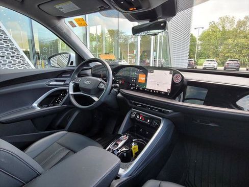 Certified 2025 Audi Q5 Premium Plus AWD/4WD image 21
