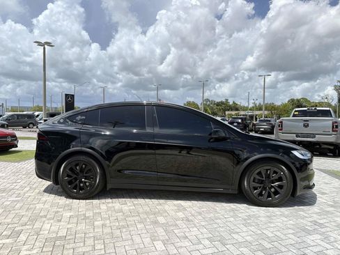 Used 2023 Tesla Model X AWD/4WD image 6