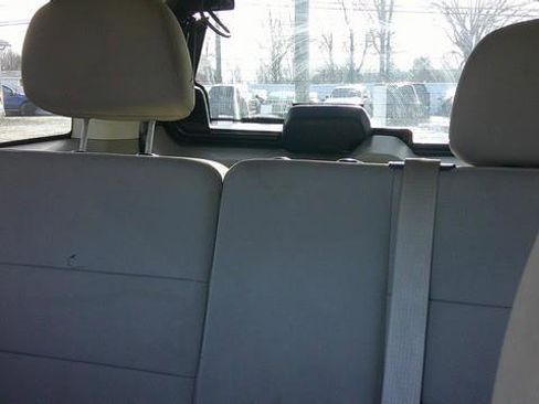 Used 2011 Ford Escape 4WD Hybrid image 8