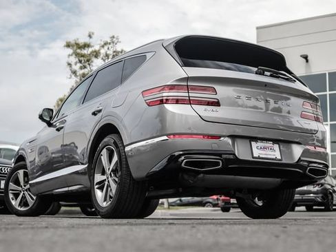 Used 2021 Genesis GV80 2.5T w/ Advanced Package 02 AWD/4WD image 2