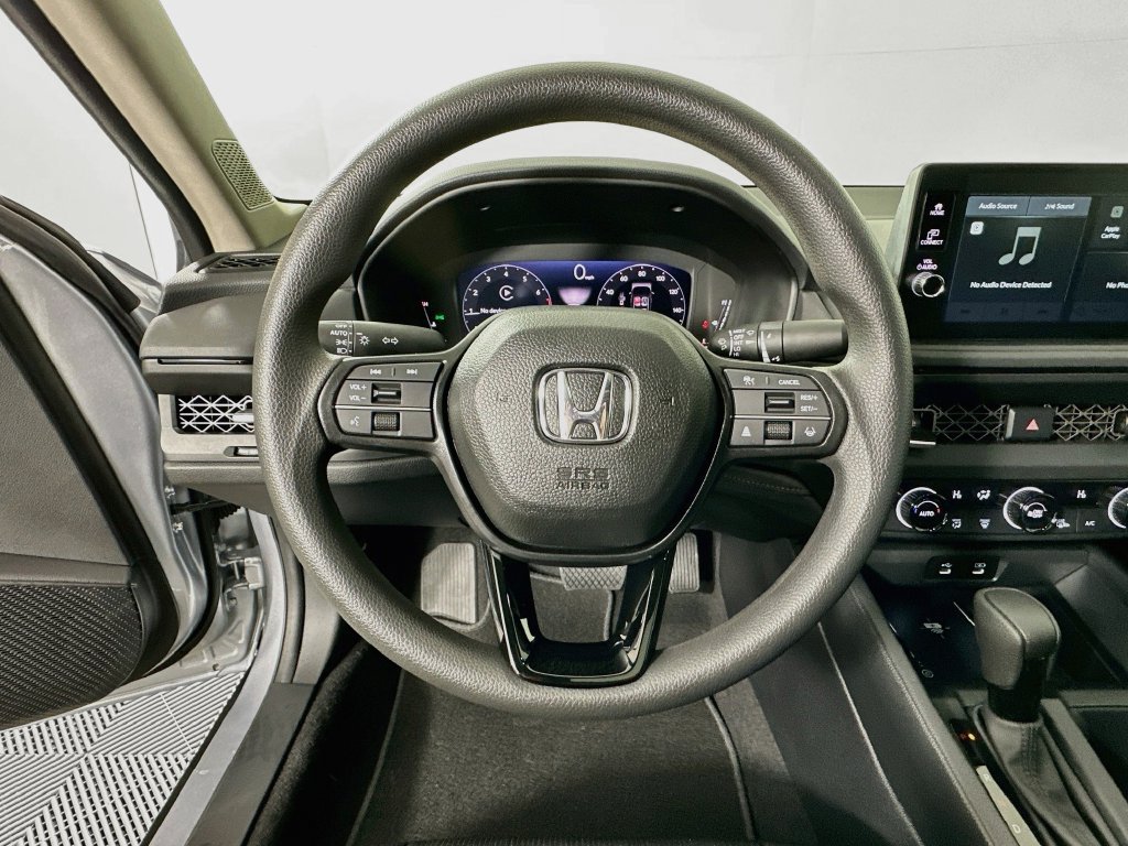 Used 2026 Honda Accord SE image 10