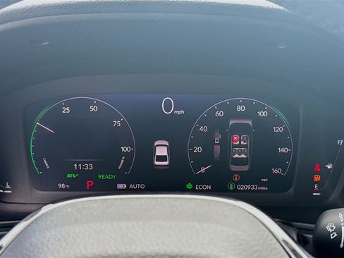 Used 2023 Honda Accord Touring image 11