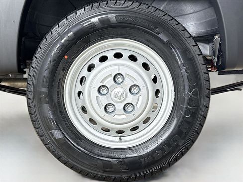 New 2026 RAM ProMaster 2500 w/ Convenience Group image 27