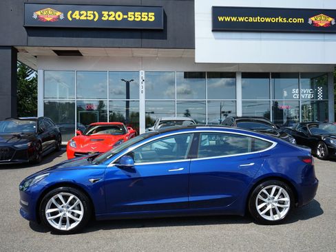 Used 2019 Tesla Model 3 Long Range AWD/4WD image 2