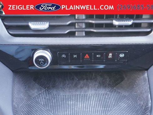Used 2026 Ford Explorer ST-Line RWD image 24