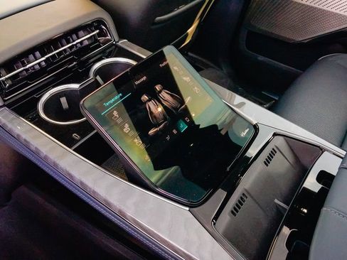 New 2025 Cadillac Escalade IQ Luxury 2 image 13