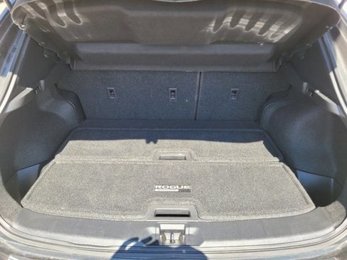 Certified 2022 Nissan Rogue Sport SL AWD/4WD image 16