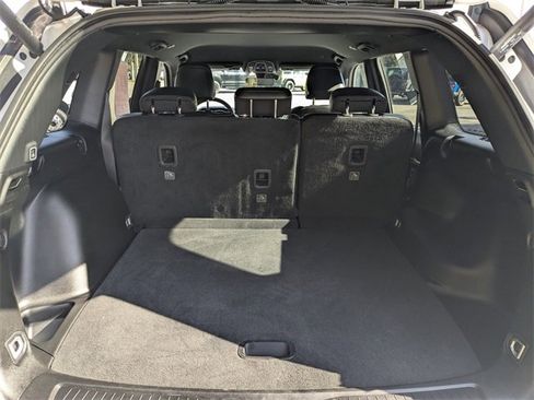 Certified 2025 Jeep Grand Cherokee Limited w/ Trailer Tow Package image 12