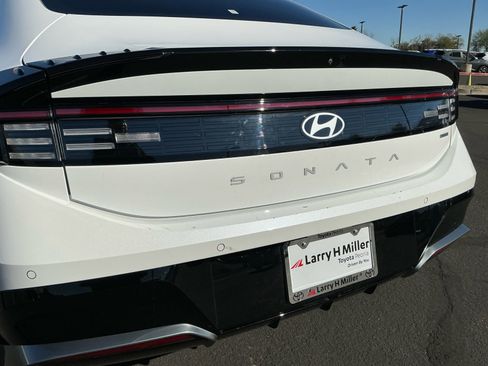Used 2024 Hyundai Sonata Limited image 24