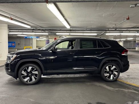 New 2026 Volkswagen Atlas Cross Sport SE image 33