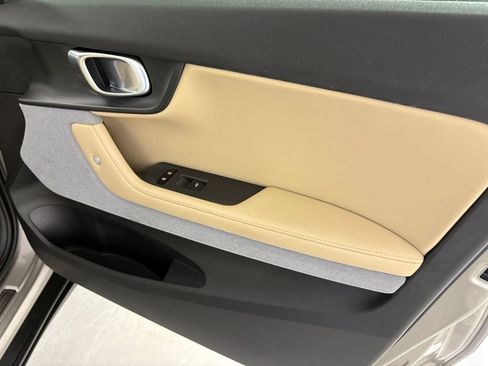 Used 2022 Polestar Polestar 2 w/ Performance Package AWD/4WD image 40