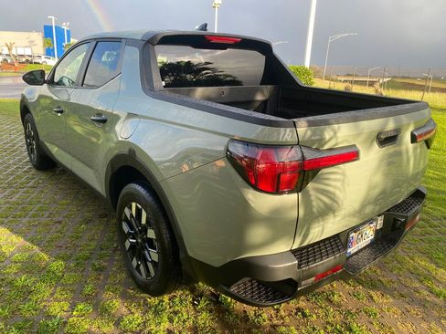 Certified 2025 Hyundai Santa Cruz SE image 5