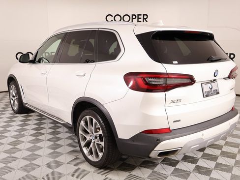 Used 2021 BMW X5 xDrive40i w/ Premium Package 2 image 25